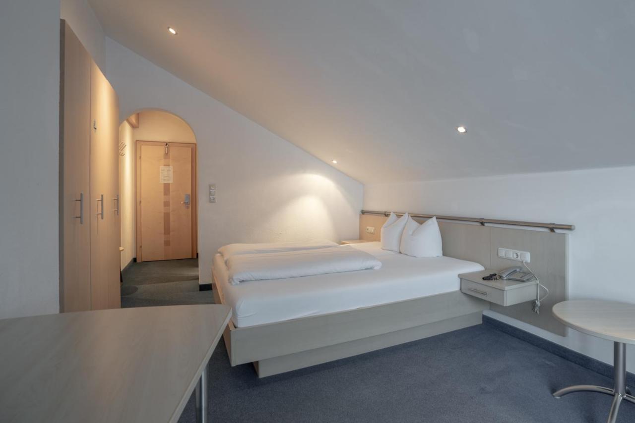 Bed & Breakfast Petit Madlein
