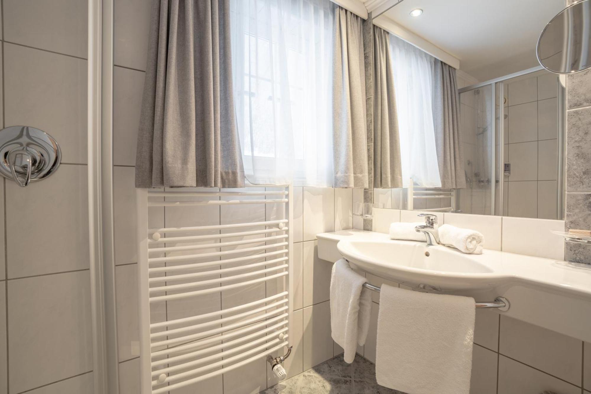Petit Madlein Bed & Breakfast