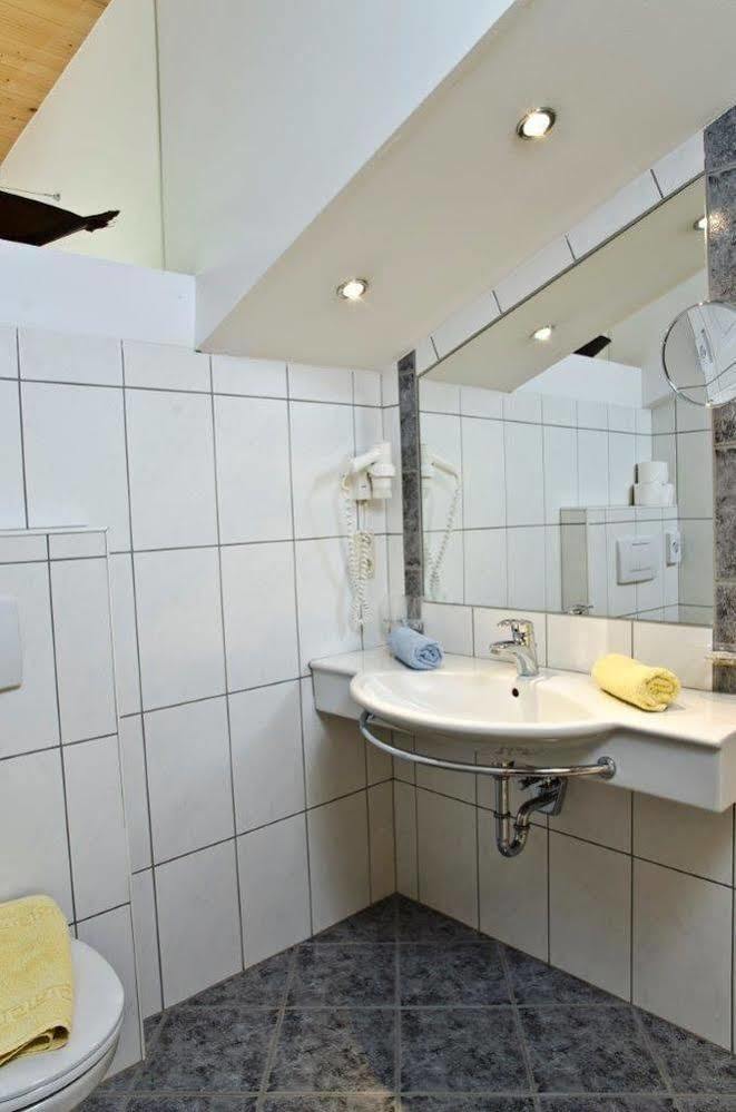 Petit Madlein Bed & Breakfast 4*